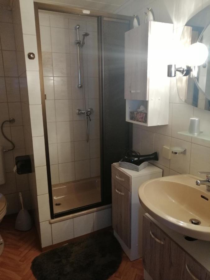 Glori' S Fewo Gross Bad Sooden-Allendorf Exteriör bild